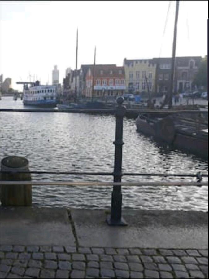 Husum Zentrum Bis 7 Personen. Buitenkant foto